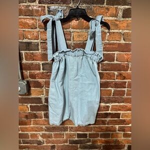 Love Riche Sky Blue Chambray Sleeveless Romper Size Medium